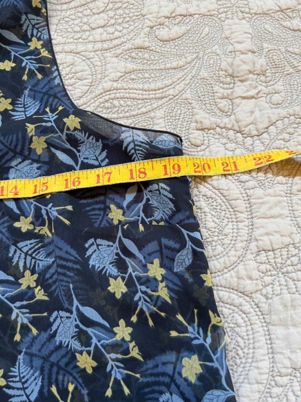 Floral Print Shell - Picture 7 of 9